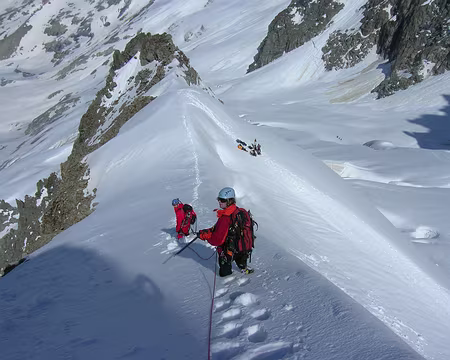 2497z155 la redescende de l'arête