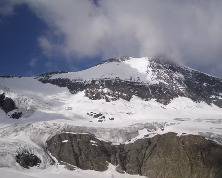 P7080039 L'albaron dans ses nuages
