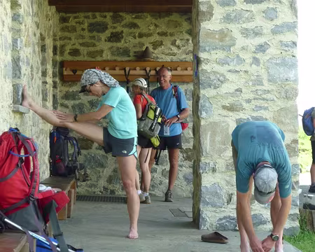 P1020908 J2: Les étirements, ça sert ou pas alors ?