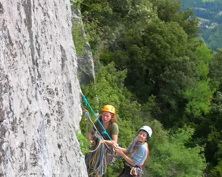 PXL007 Au pubis du Quié de Sinsat (si si !), Anne et Anne au relais