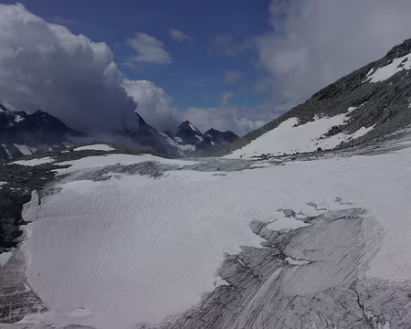 Vue depuis la cabane des Vignettes Vue depuis la cabane des Vignettes