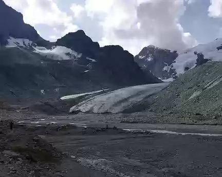 Le haut glacier d'Arolla et le mont Brûlé Le haut glacier d'Arolla et le mont Brûlé