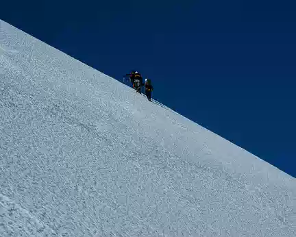 Ascension de la Pointe de Charbonnel (3752m) La pointe de Charbonnel est le point culminant de la Haute-Maurienne.