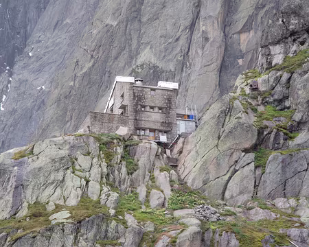 Refuge de l'Envers des Aiguilles