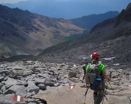 p7190057 refuge Ponti en vue 2559m