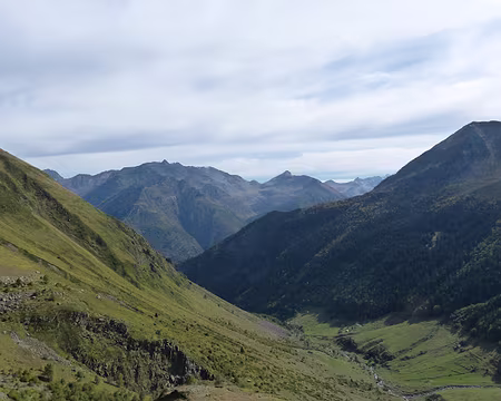 Le Pic d'Ardiden (2988m) depuis Luz-St-Sauveur Le Pic d’Ardiden fait partie des grands pics pyrénéens.