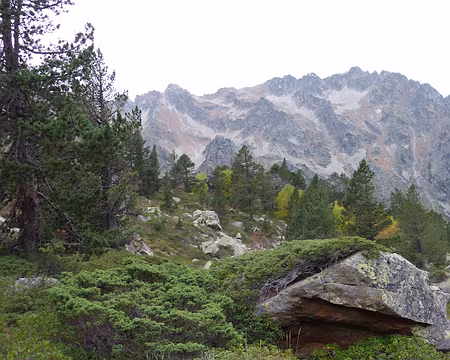 Le Pic d'Ardiden (2988m) depuis Luz-St-Sauveur Le Pic d’Ardiden fait partie des grands pics pyrénéens.