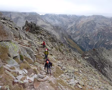 Le Pic d'Ardiden (2988m) depuis Luz-St-Sauveur Le Pic d’Ardiden fait partie des grands pics pyrénéens.