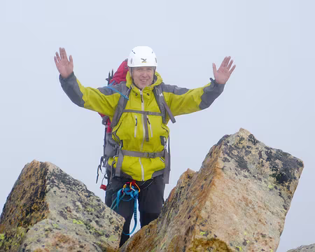 Le Pic d'Ardiden (2988m) depuis Luz-St-Sauveur Le Pic d’Ardiden fait partie des grands pics pyrénéens.