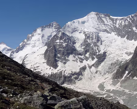PXL003 Tjs les trois mêmes