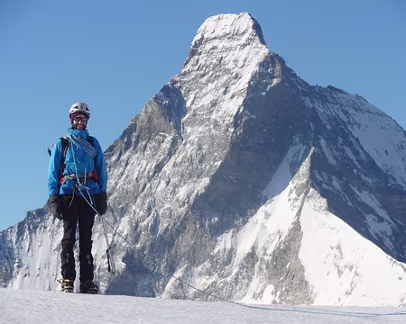 PXL026 Alvaro pose pour 