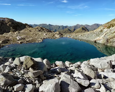 PXL011 Le lac vert notre sweet home