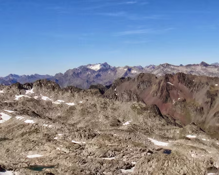 PXL007 le Vignemale et son glacier