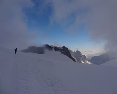 PXL030 On y a cru.....