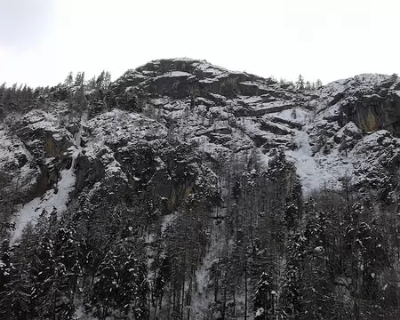 13 Hiroshima à gauche, la Vision de Marco à droite
