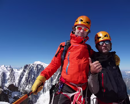 DSC05701 Attention à la rimaye aussi, la neige se ramollit!