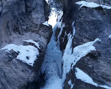 012 Avant dernière longueur des Formes du Chaos, petite goulotte, plus belle longueur du weekend