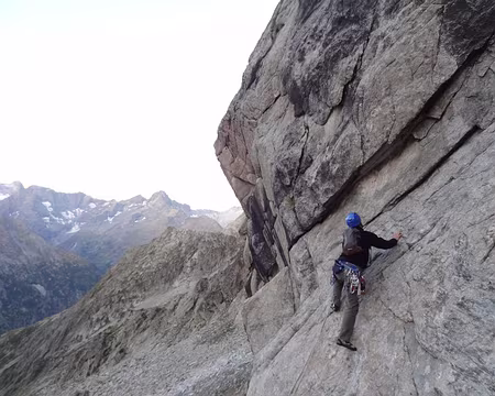 DSC09359_resultat ça commence par un petit mur