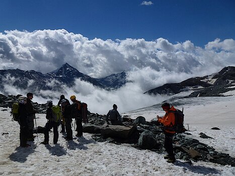 2012-07 Strahlhorn - CIALP03 initiation à l'alpinisme, sortie 3, 7-8 juillet 2012, 12-CIALP03, source Aleksandra P, détail sortie