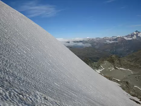 2014-08 Becca Bianca