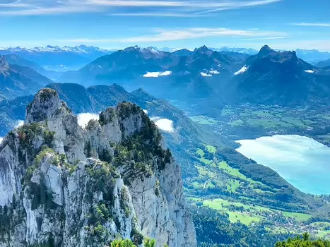 2024-09 Annecy Marie J, détail sortie