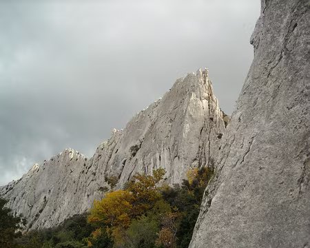 mais le ciel s'obscurcit