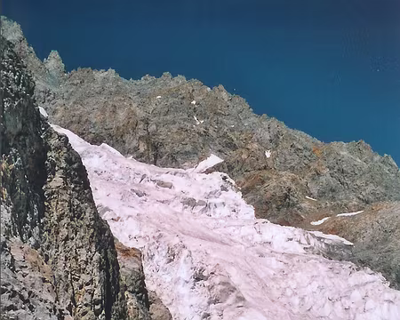 09 Le Glacier des Violettes et ses impressionnants séracs.