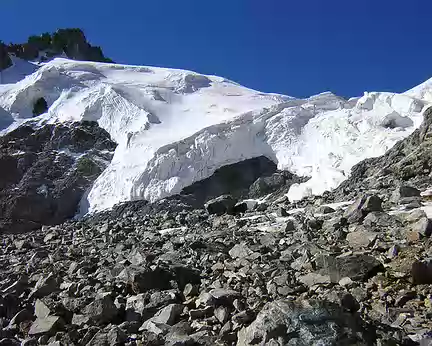 10 Les séracs du Glacier des violettes depuis le pied du premier rappel