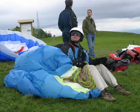 03 Le gris sombre du ciel nous laisse songeurs.