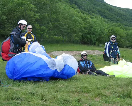06 Le lendemain, on se prépare sur le décollage de Montlambert...