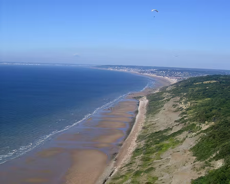 08 A marée basse, plus de problème de place pour l'atterrissage : on se croirait à Orly !