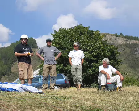 01 Le vendredi 2 septembre, Tonio, Philippe, Catherine et Daniel au décollage des Richards.