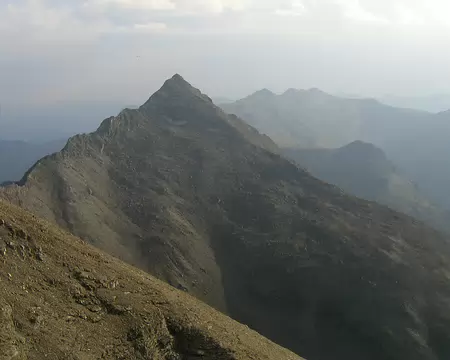 20 de l'autre côté de la station d'Orcières, le Mont Carabrut culmine à 2900 m.