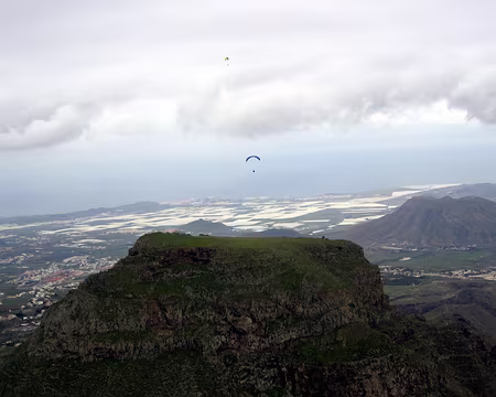 14 Le sommet plat du Conde.