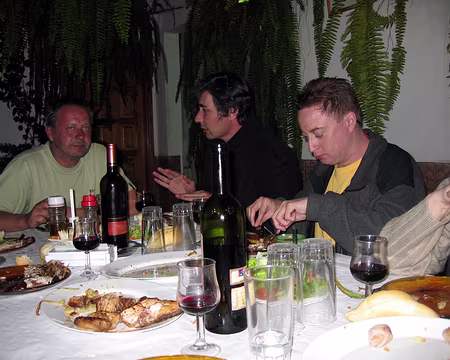 28 Restaurant de Taucho : Patrick, Pierre et Ludovic.