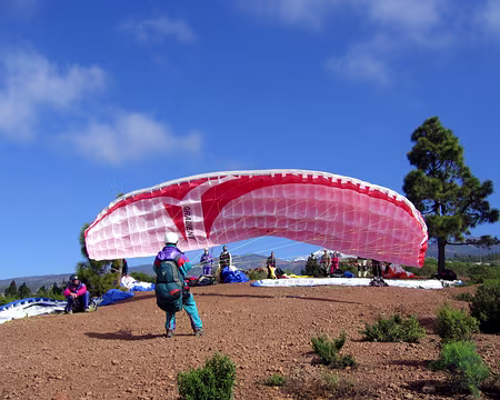 29z362 Décollage au site de los Pinos.