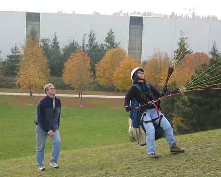 02 Anne au départ d'un vol d'au moins 20 secondes.