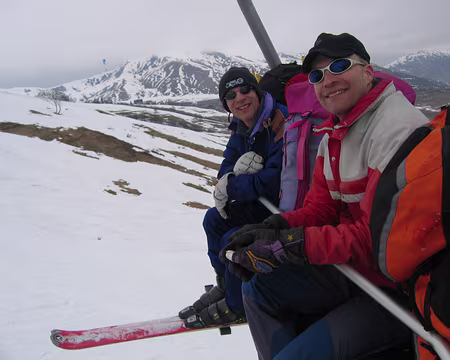 04 Christophe et Eric. Les télésièges permettront de nombreux vols dans la station.