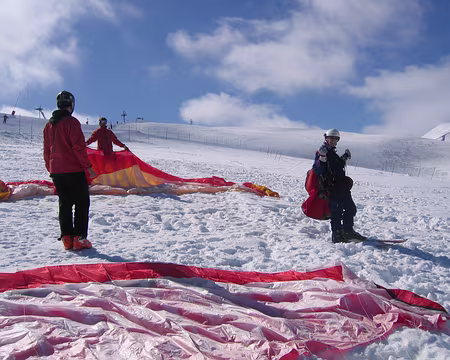 12 Eric dans les starting-block, avc l'aide d'un membre du club organisateur.