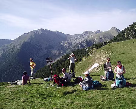 37 Heureusement le col nous réunit tous.