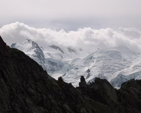 12 Un dernier coup d'œil et c'est la descente dans la vallée