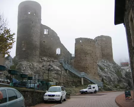 02 Le Château-Fort de Rochetaillée