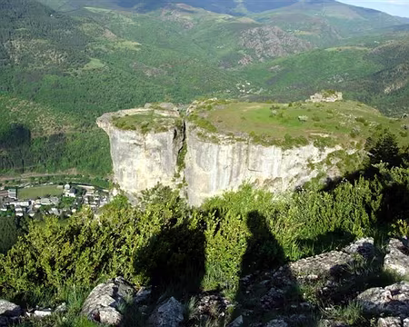 11 En bord de falaise...