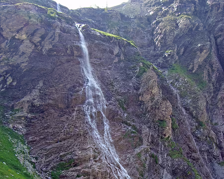 028 Cascade au fond du vallon de Bouchiers