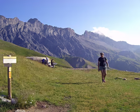 052 Col des Fourches 2261m