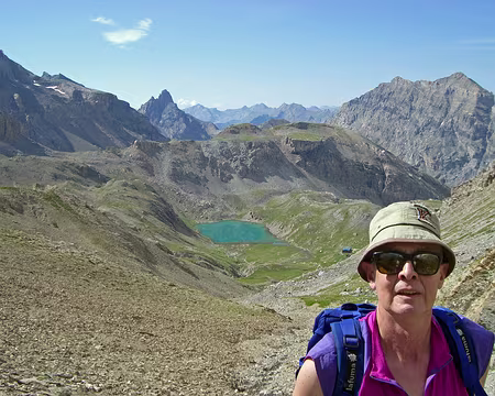 107 Devant le Lac Premier et le Refuge de Chambeyron
