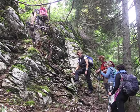 12 Ceci est une sente.