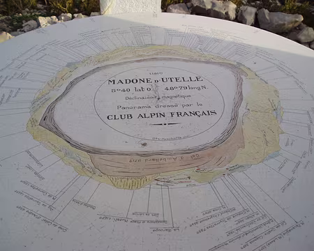 alpesmaritimes 028 Sur la crête de Notre-Dame d'Utelle.