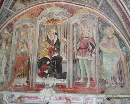 alpesmaritimes 073 Chapelle Saint-Gras à l'entrée du village.