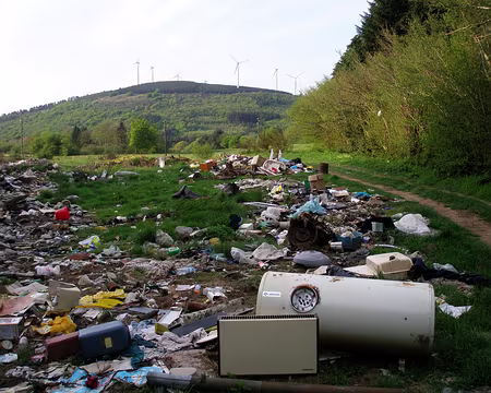 P4300241 Décharge rurale